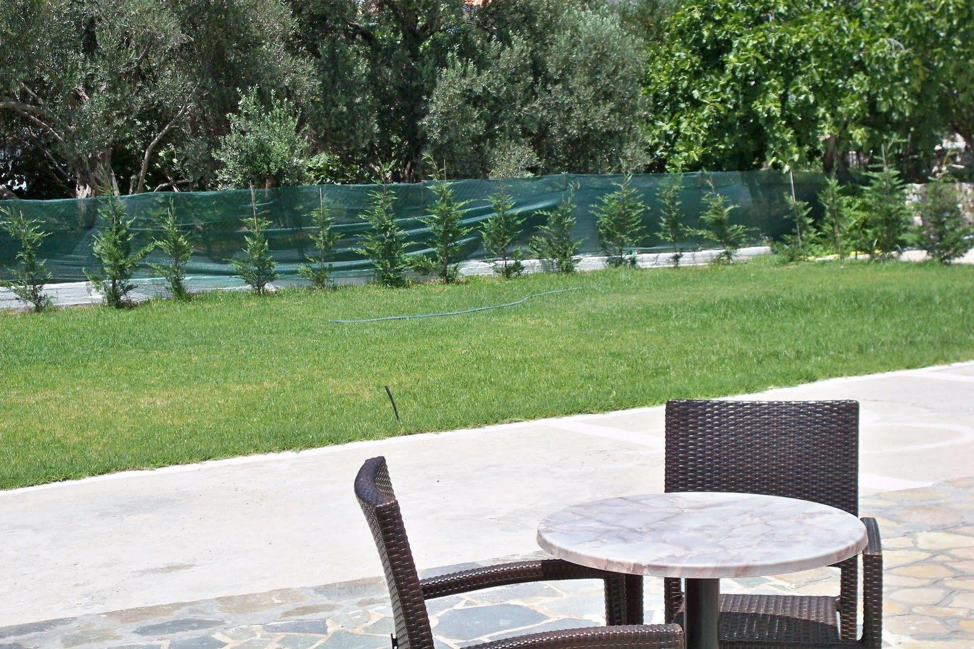 Aphrodite Hotel&Suites Marathókampos Exteriér fotografie
